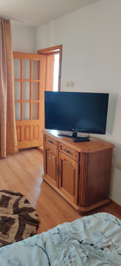 Cazare Buzau Apartment Екстериор снимка